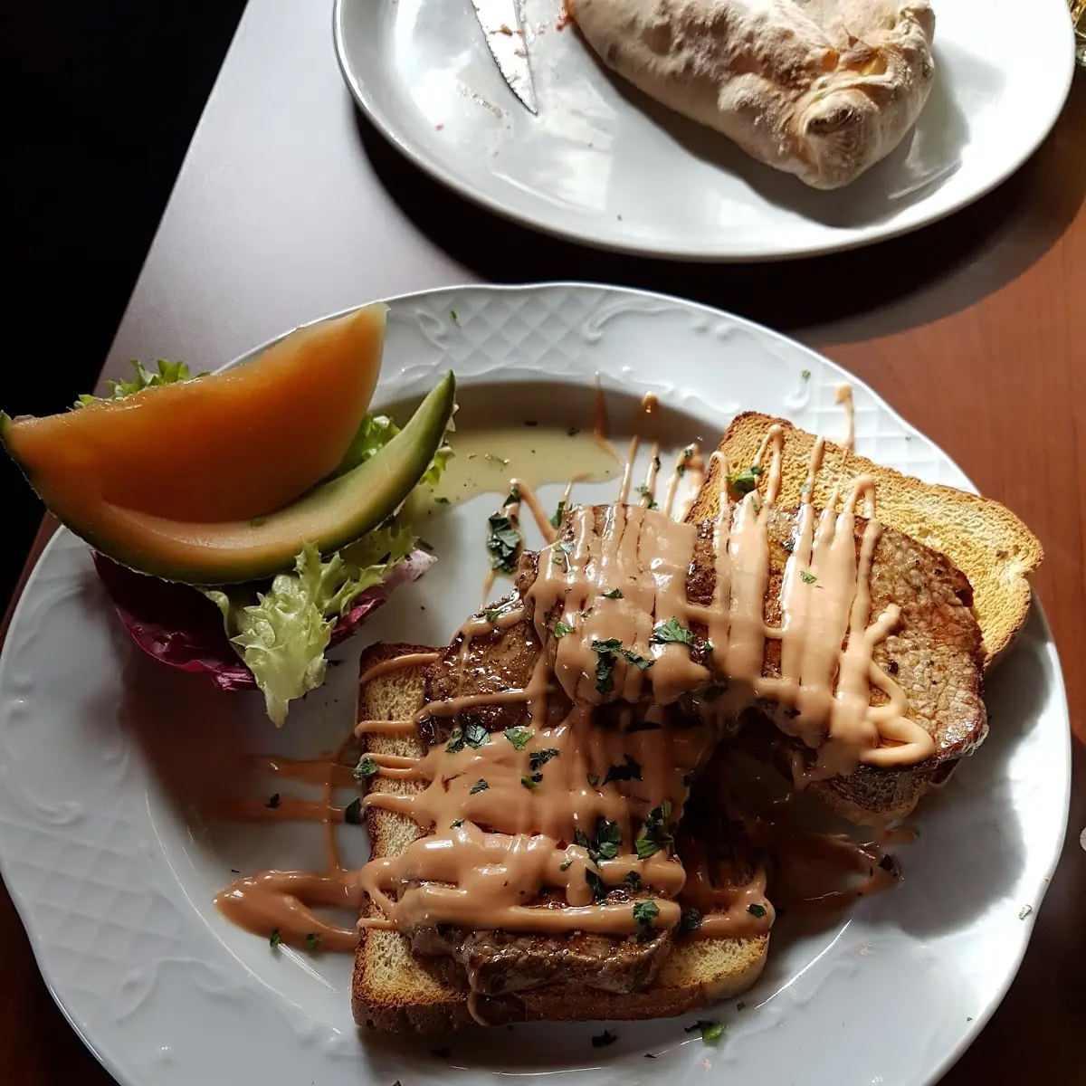 Steak Toast