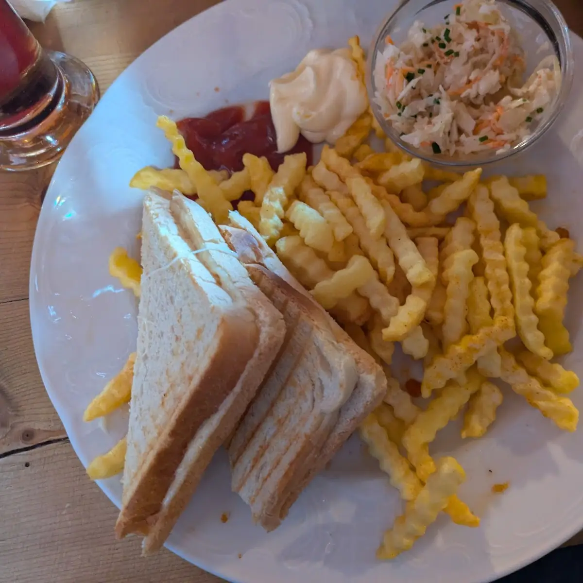 Schinken-käse-toast Mit Pommes