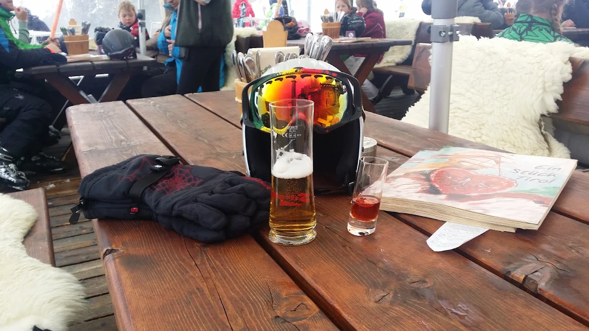 Bier Und Zirbenschnaps