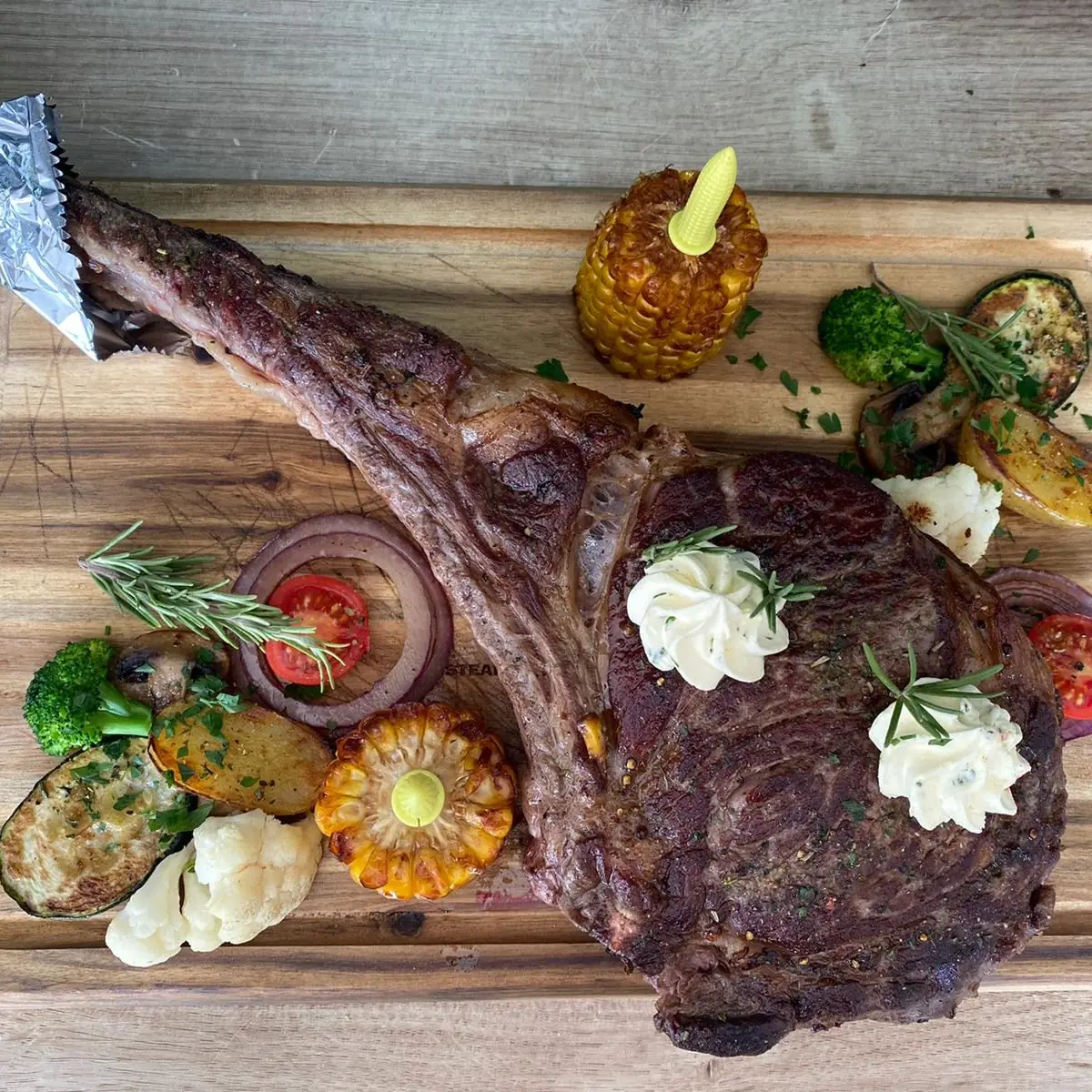 Tomahawk Steak