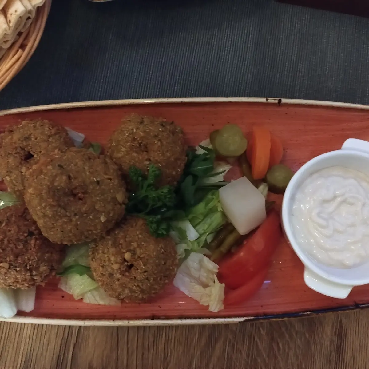 Falafel Teller