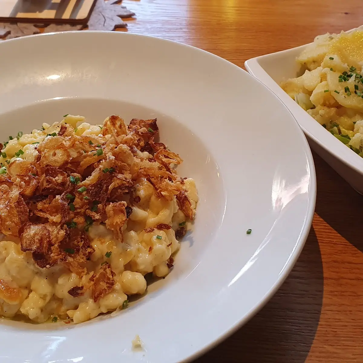 Kässpätzle Mit Salat