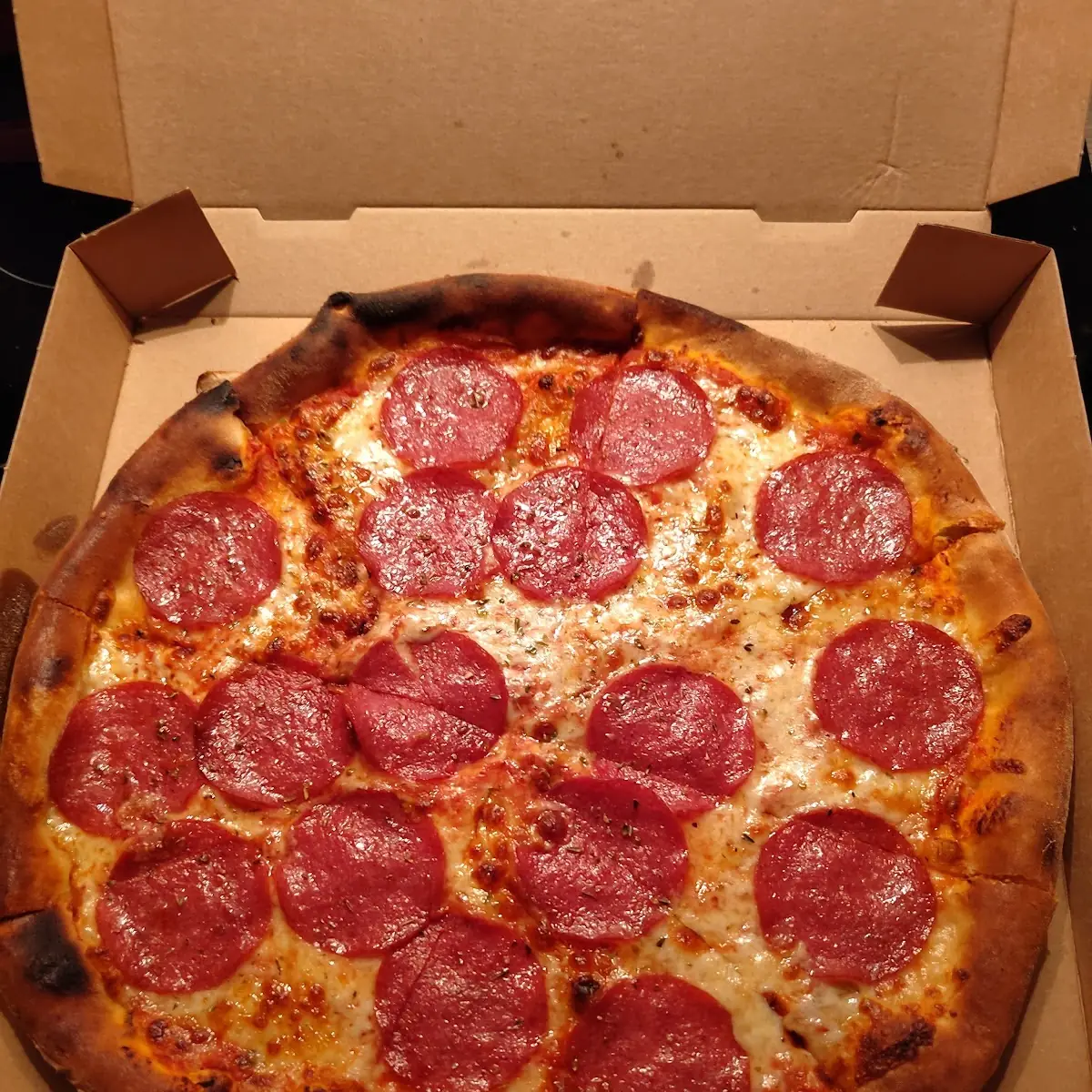 Salami Pizza