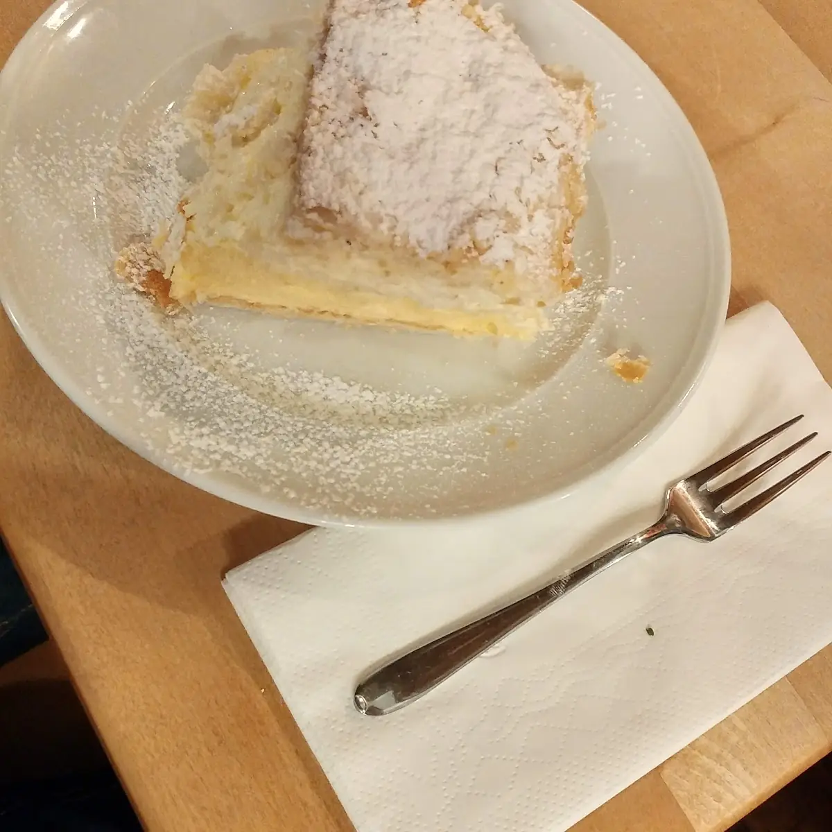 Creme-schnitte