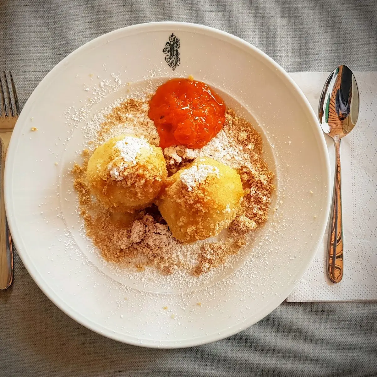 Marillenknödel