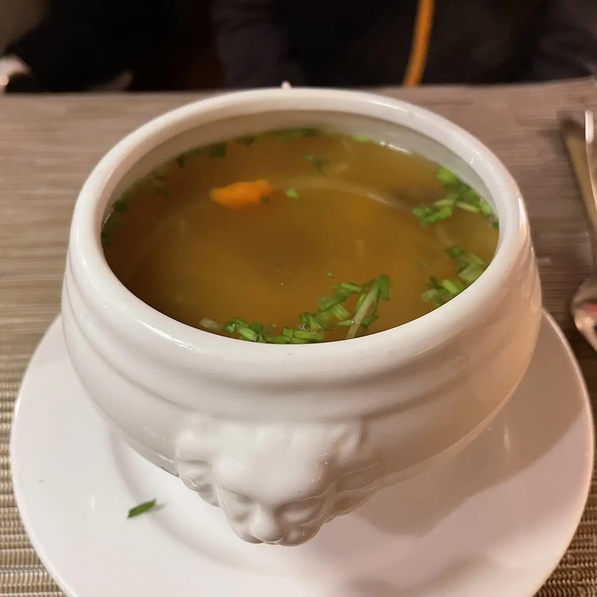 Leberknödelsuppe