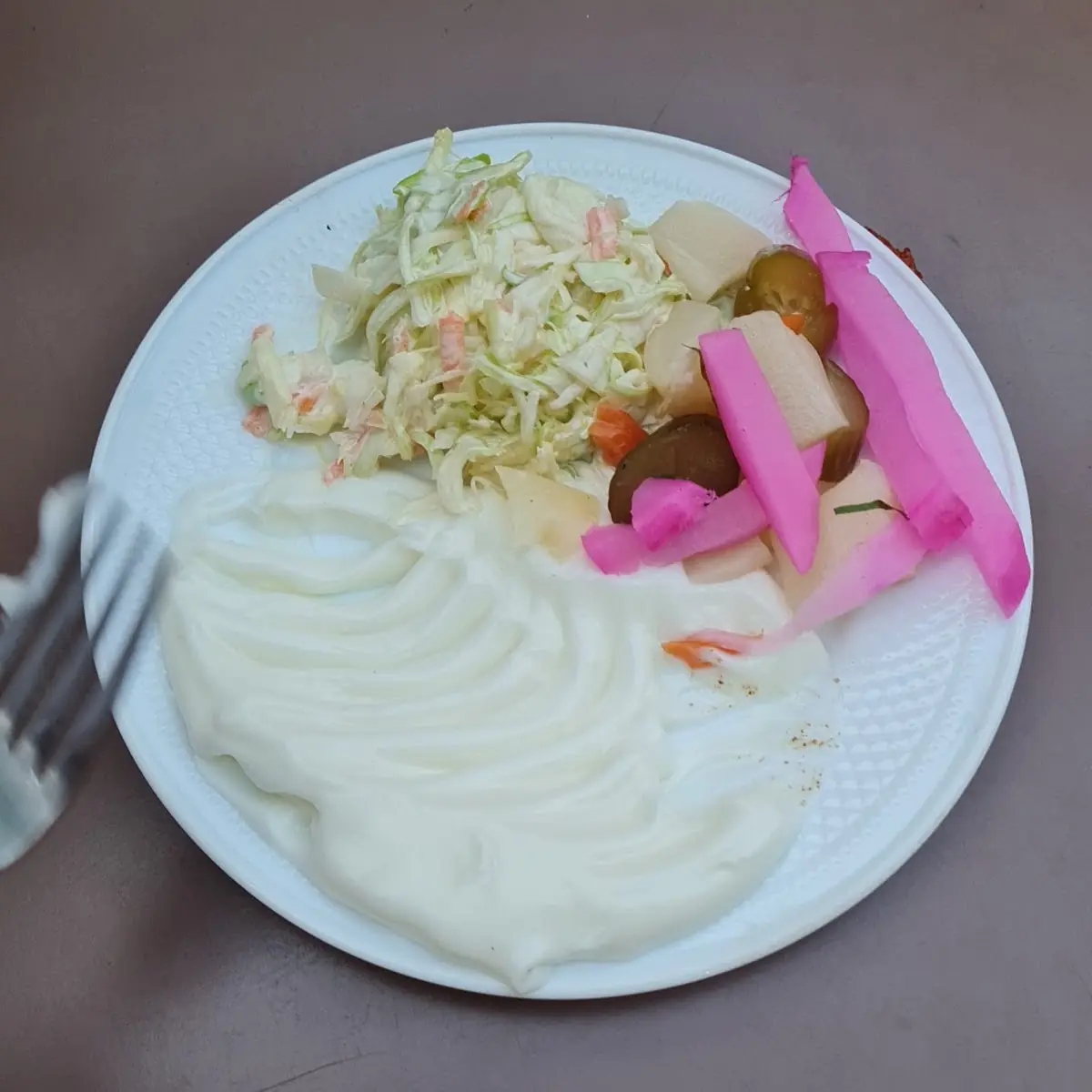 ميونيز وسلطة روسيه