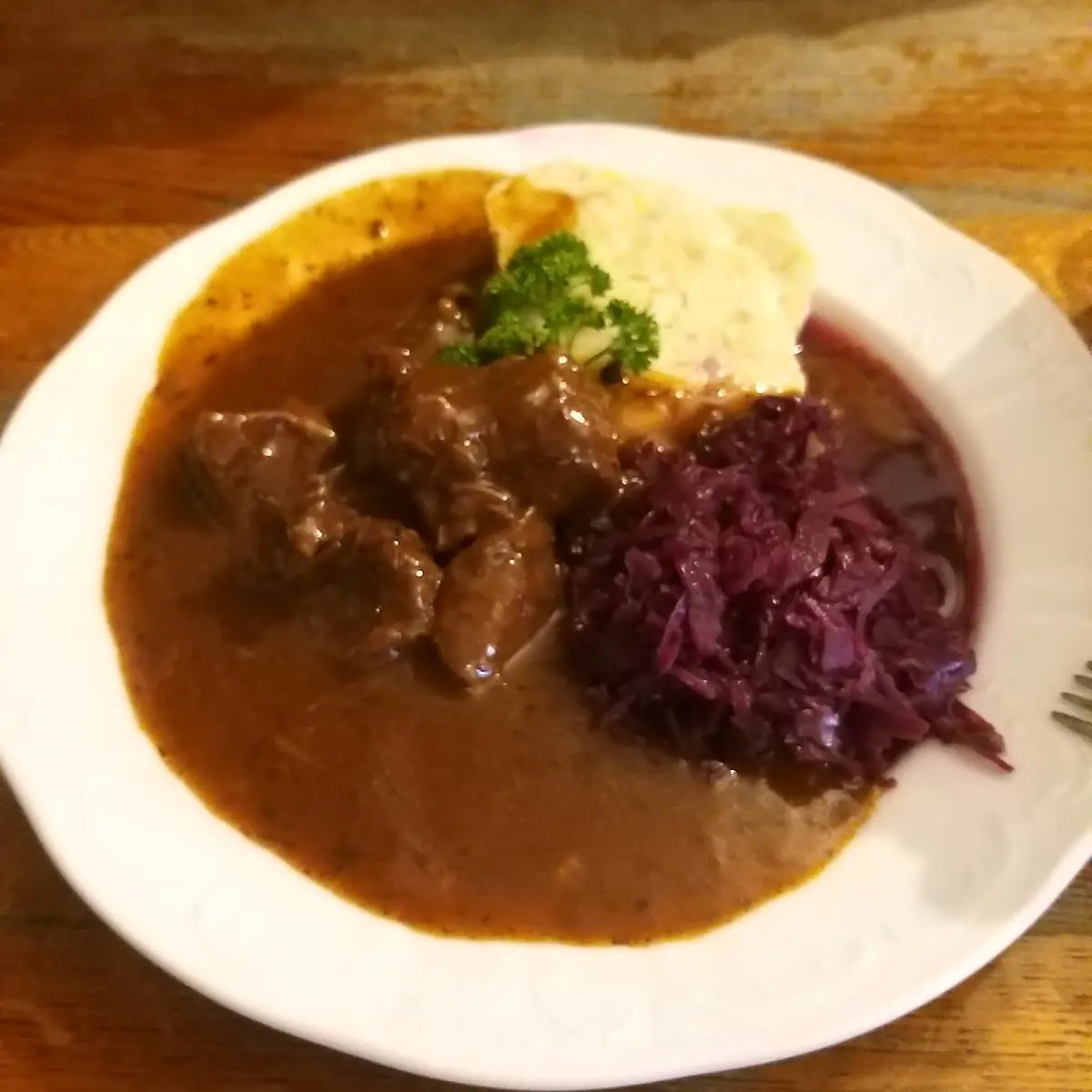 Hirschgulasch Mit Rotkraut