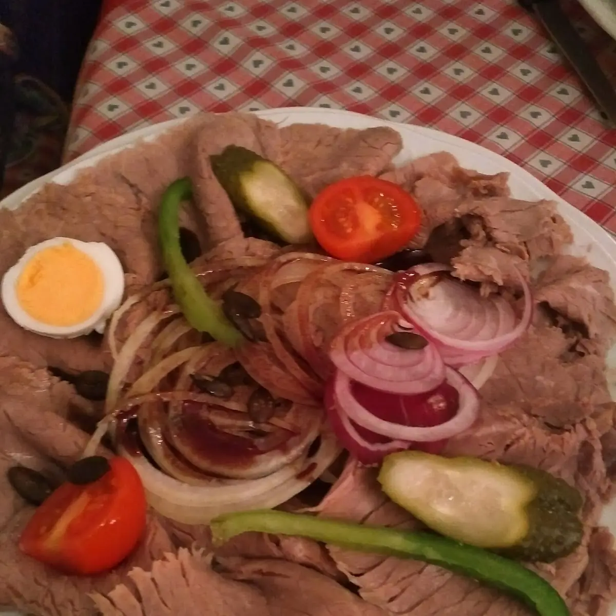 Saures Rindfleisch