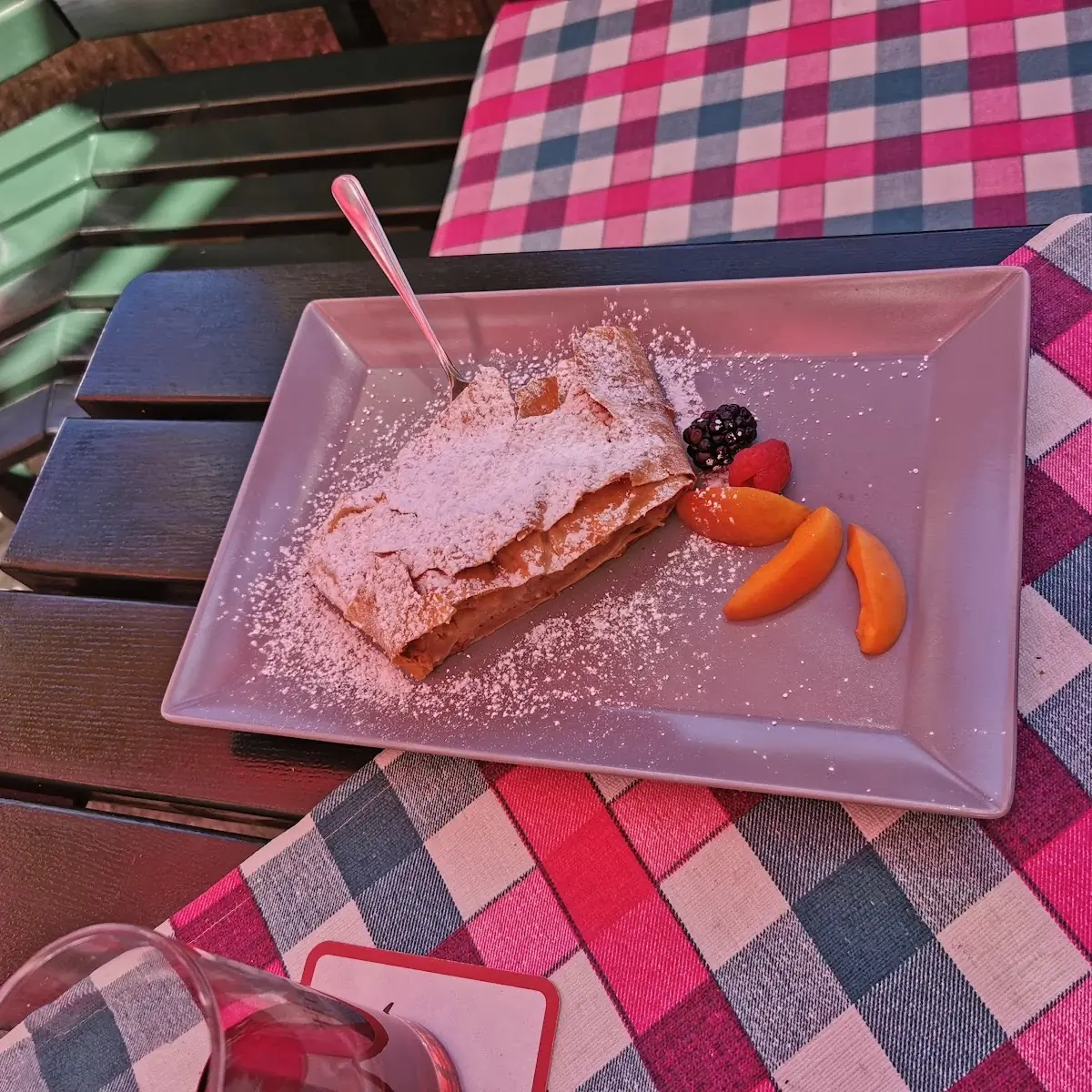 Apfelstrudel
