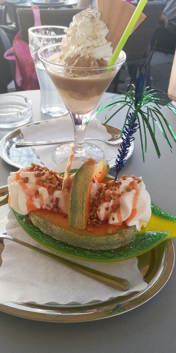 Eisbecher, Cafe Roma