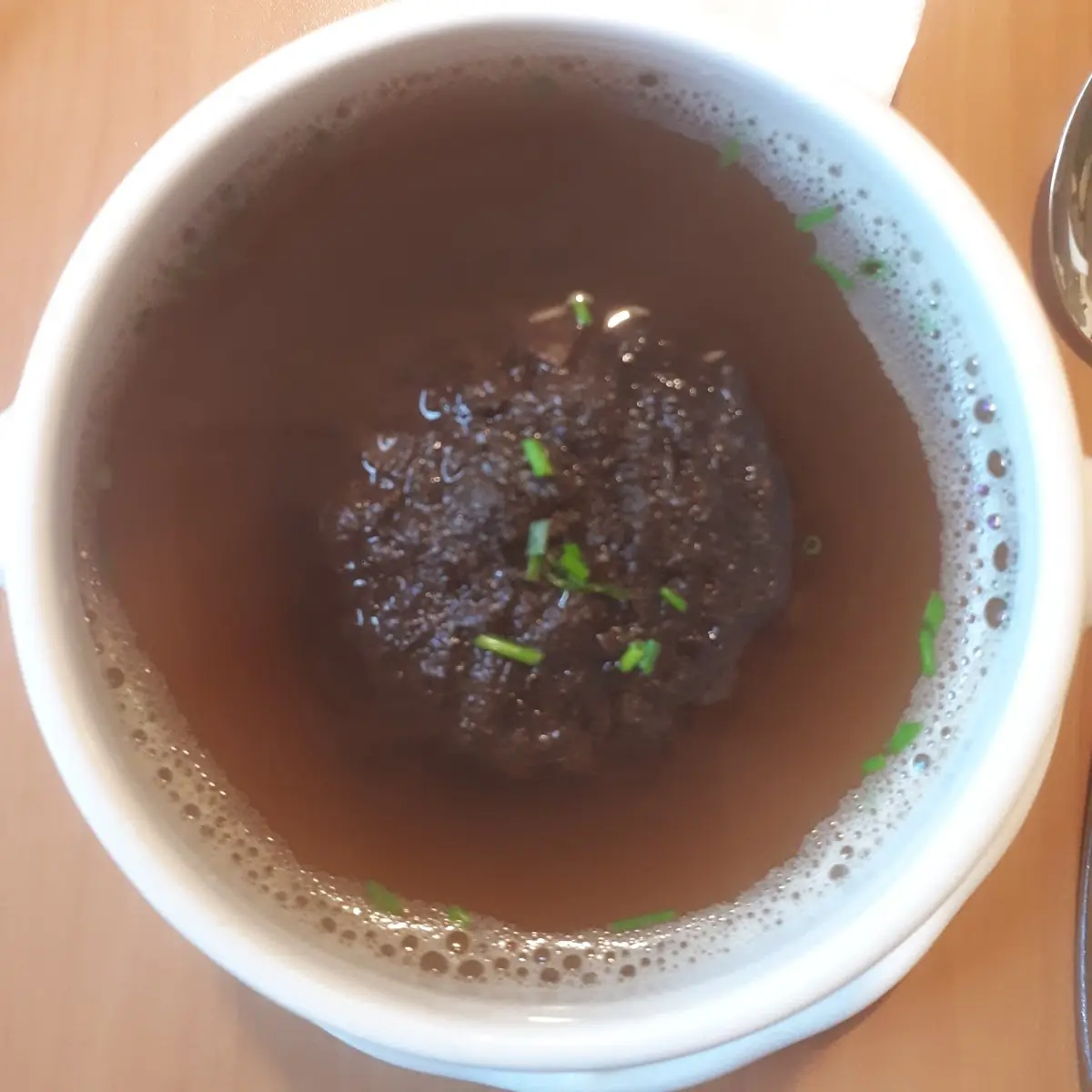 Leberknödelsuppe