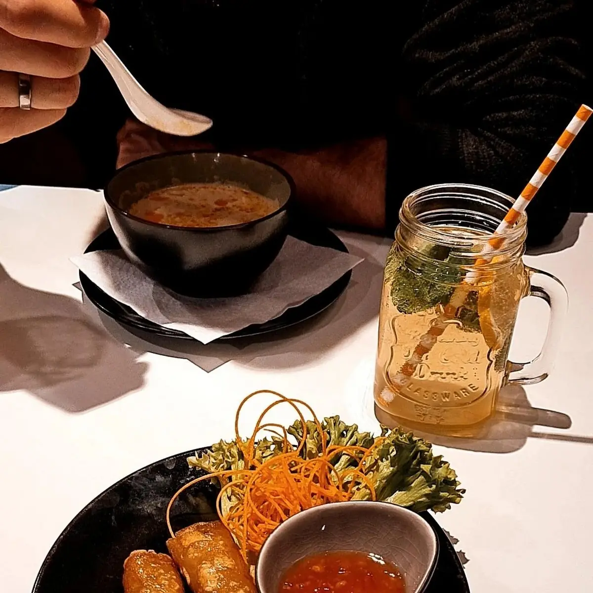 Vietnamesische Frühlingsrolle 2 Stk