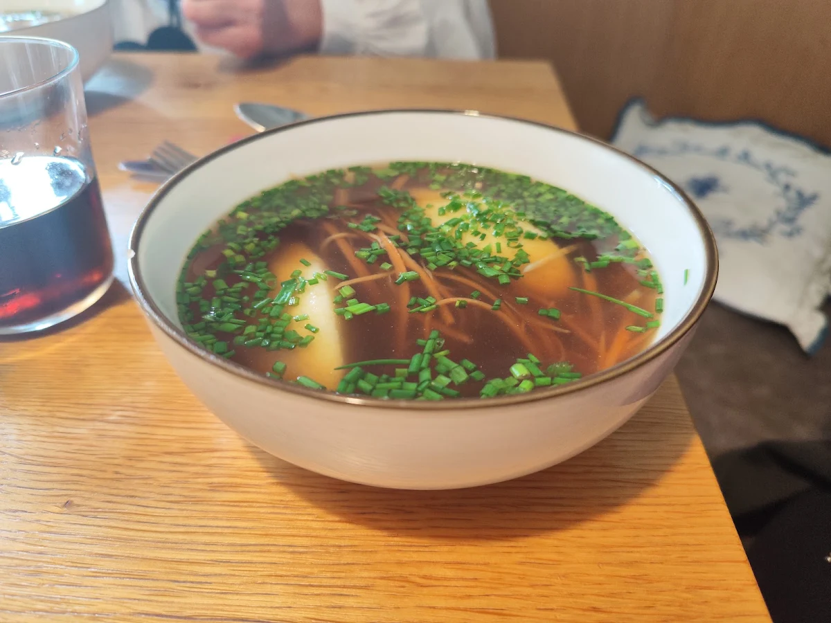 Hochzeitssuppe