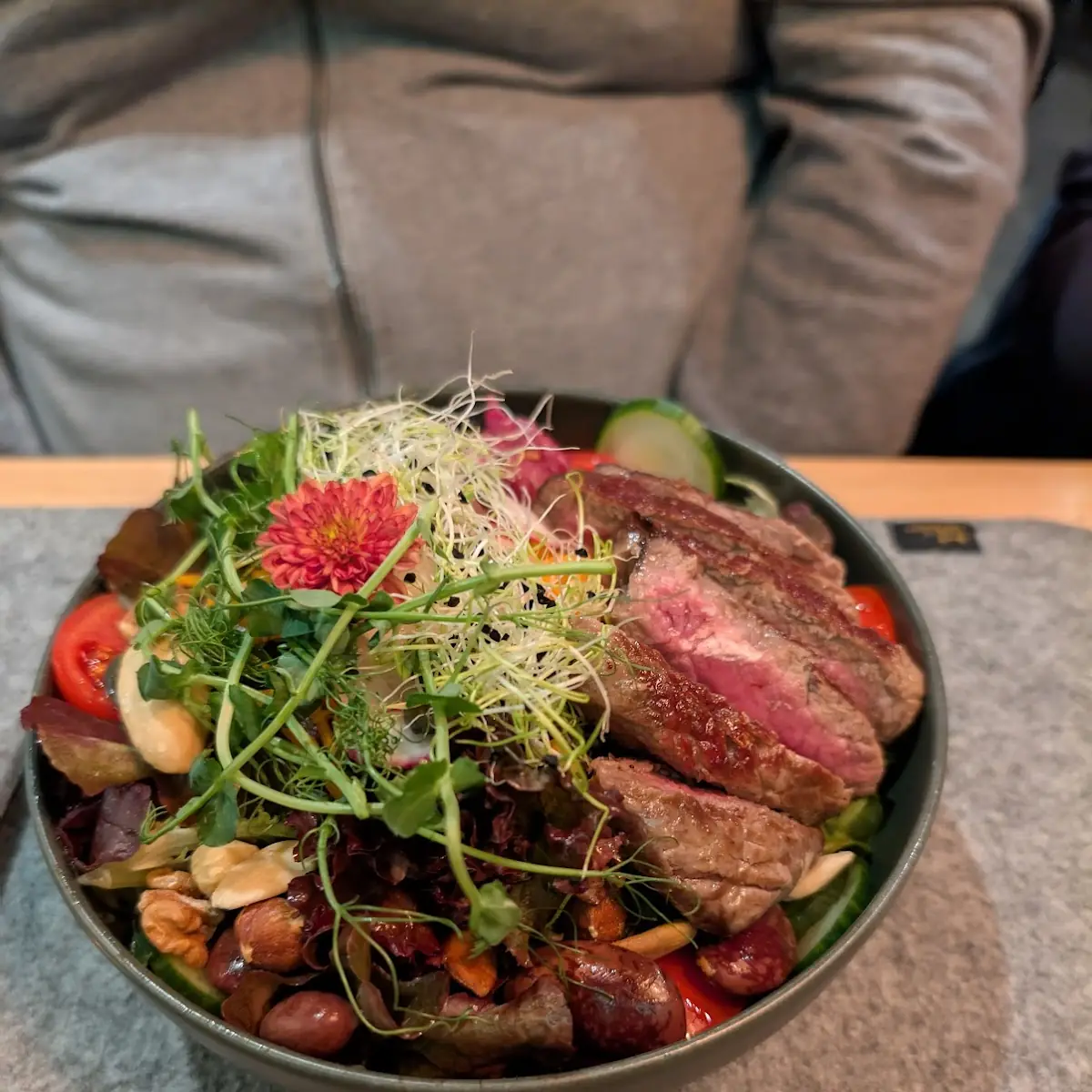 Humboldt Salat Bowl