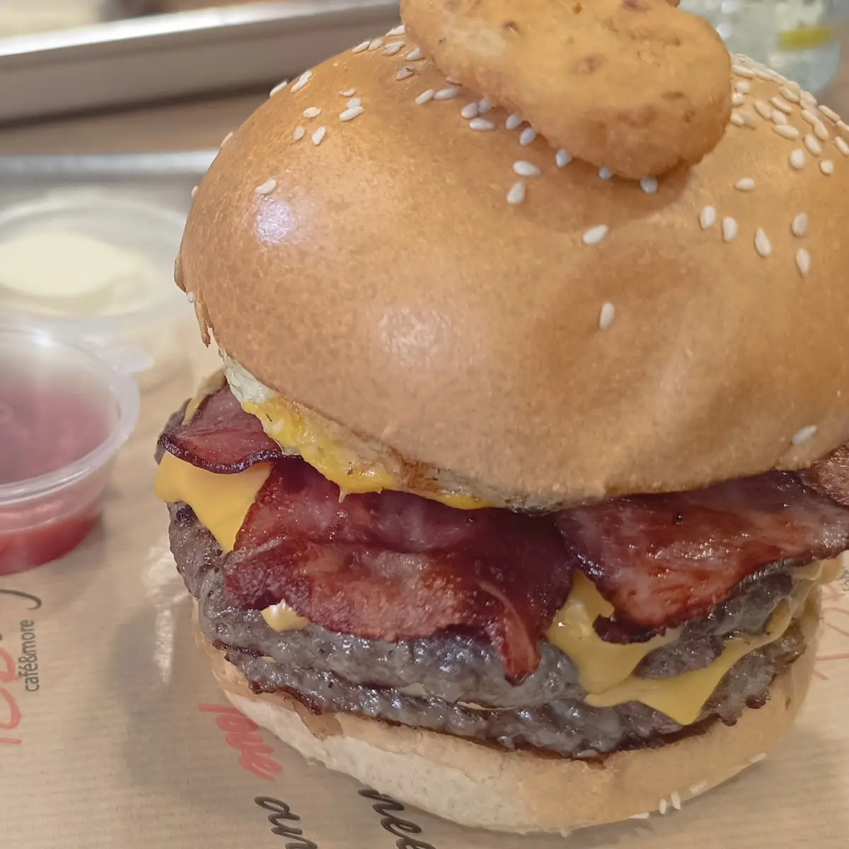 Double Bacon Burger Mit Ei