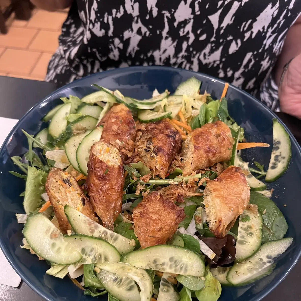 Salat Mit Frühlingsrollen