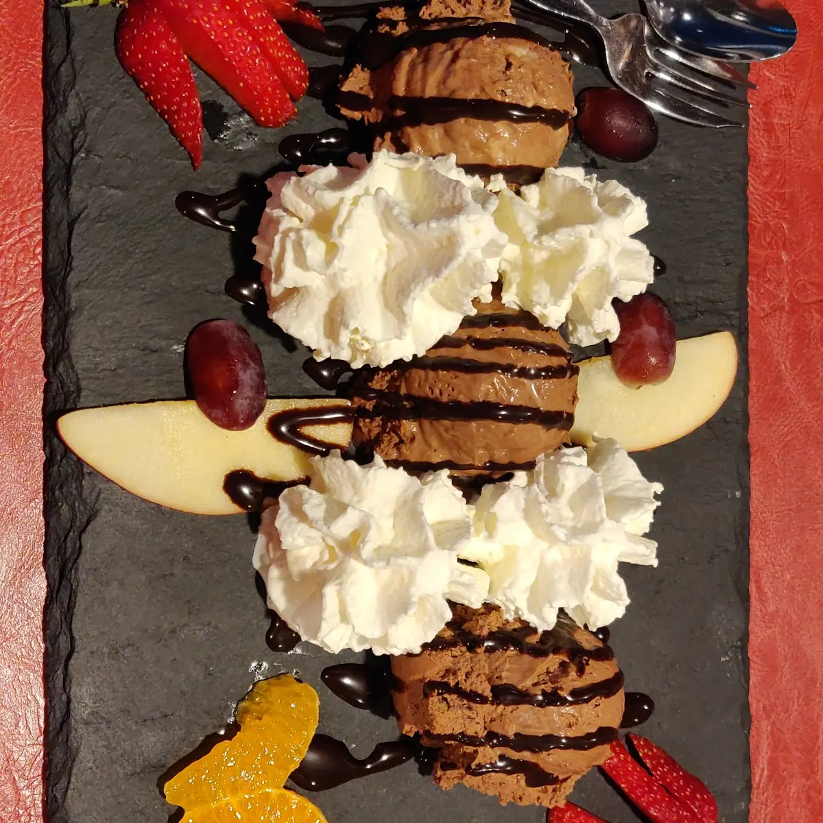 Mousse Au Chocolat