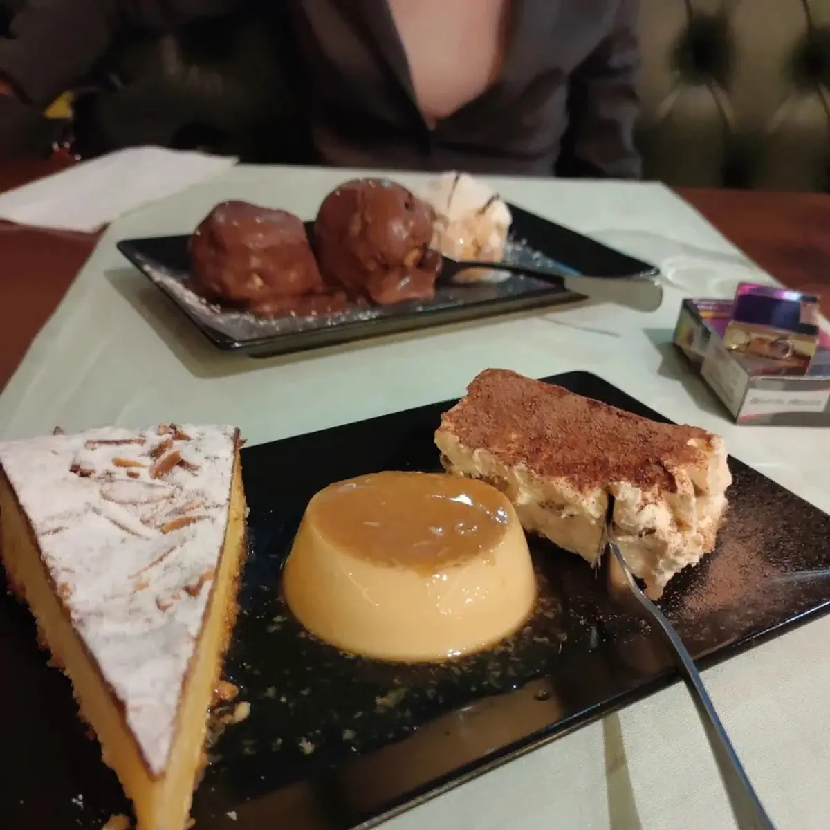 Profiteroles Hell Dunkel & Dolce Vita