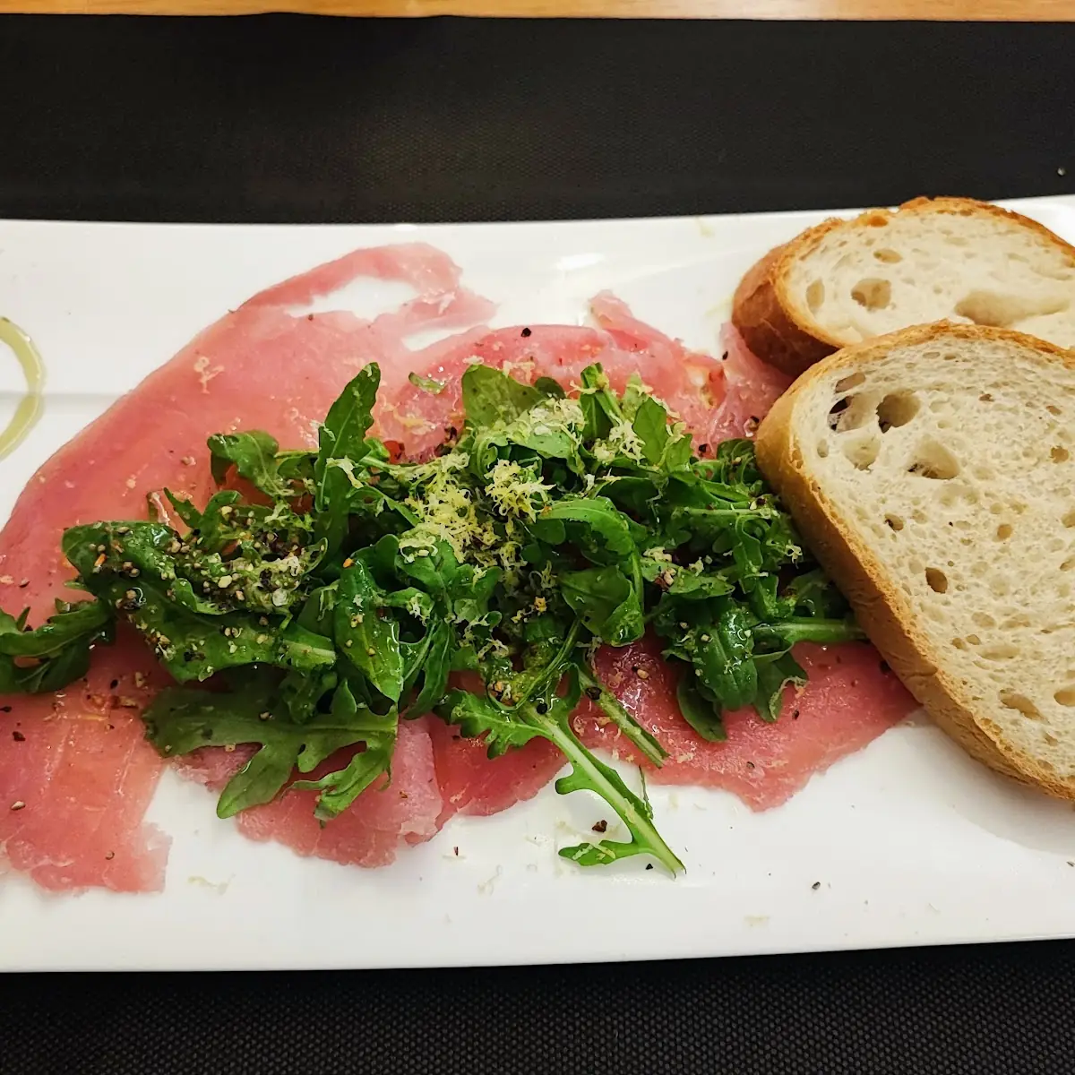 Tunfisch Carpaccio