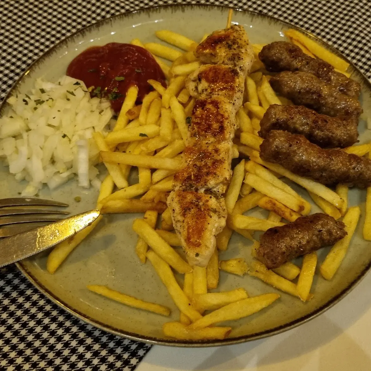 Cevapcici With Kajmak
