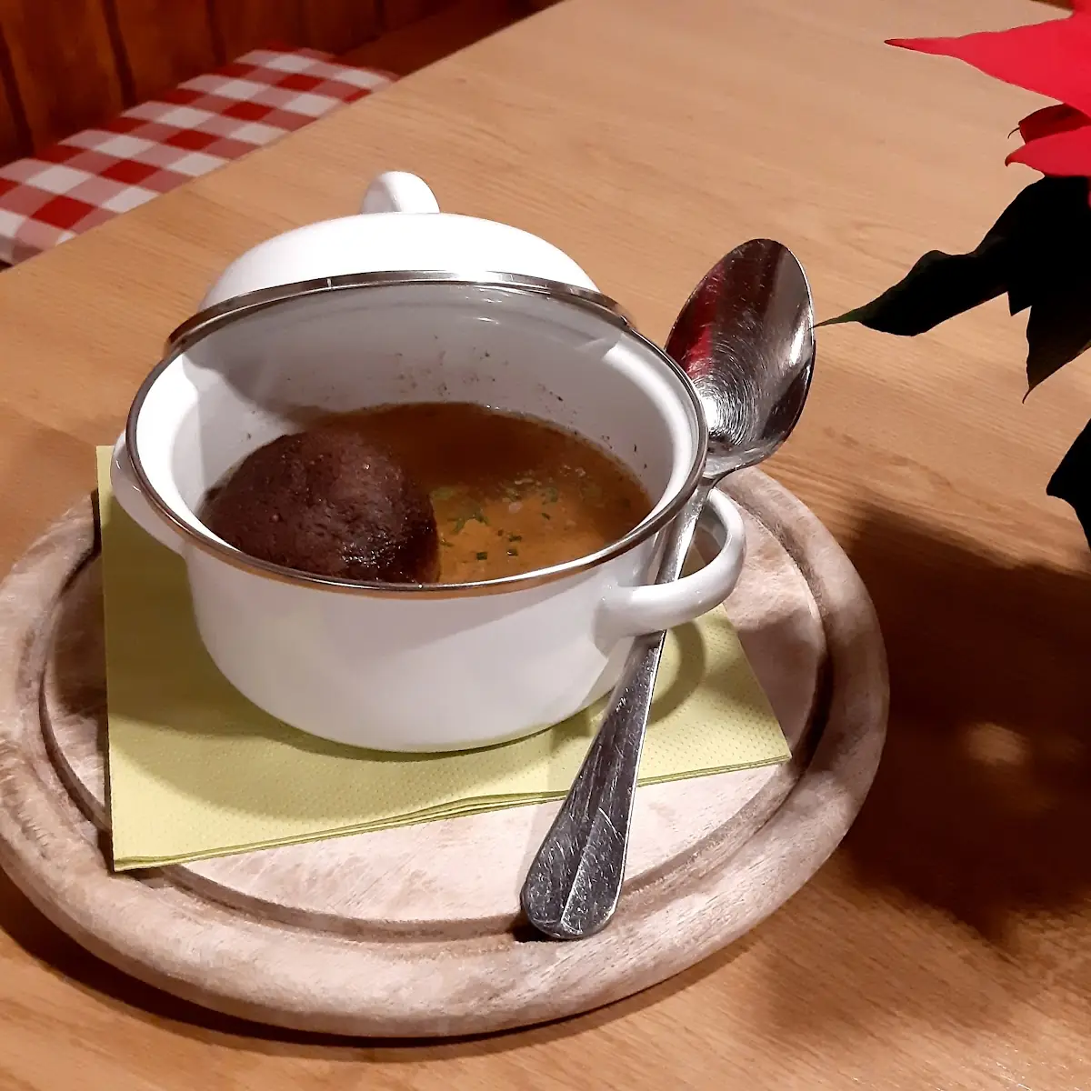Zuppa Con Canederlo