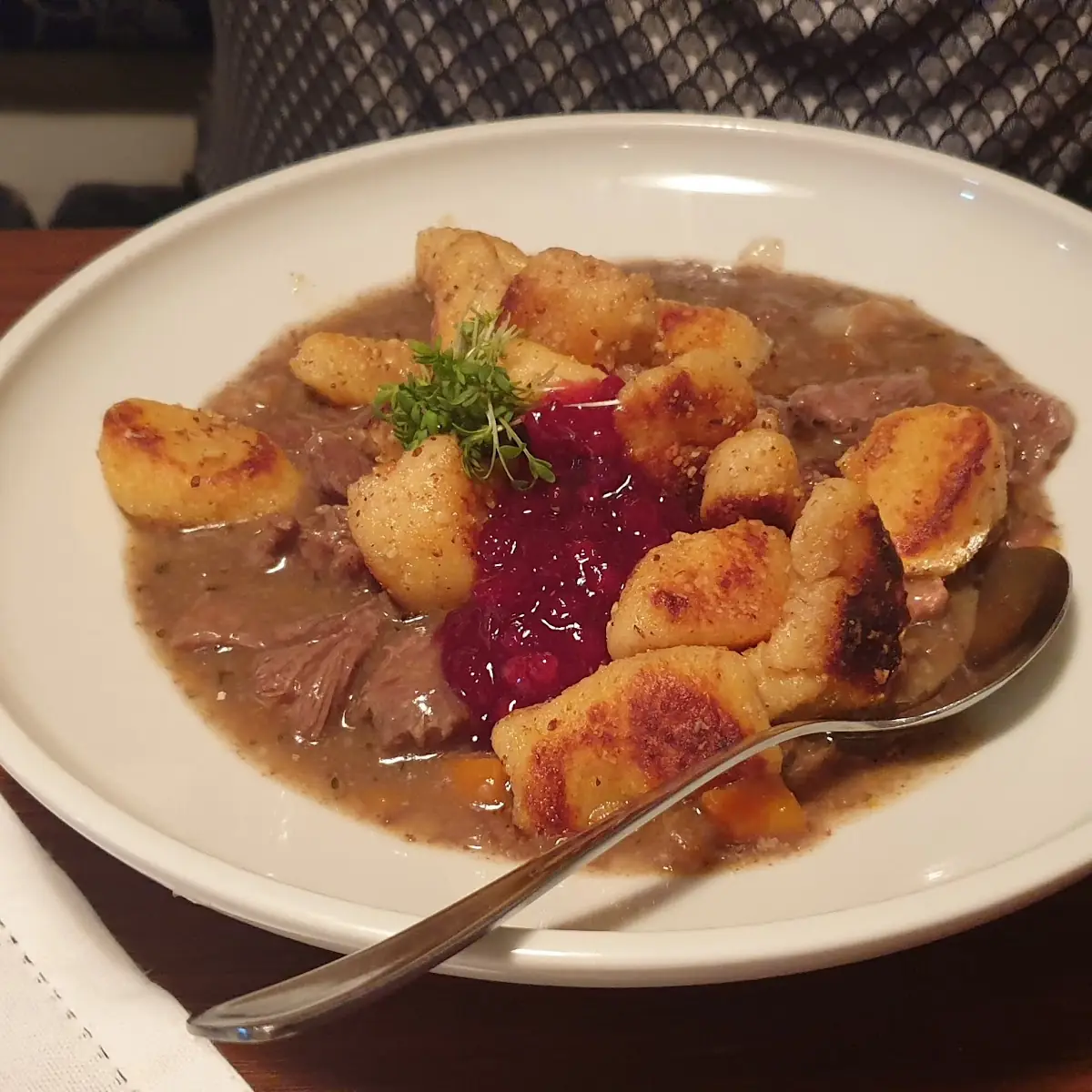 Hirsch Gulasch