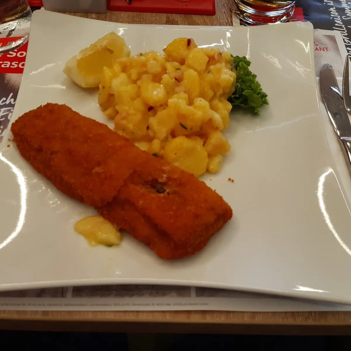 Gebackener Fisch Mit Kartoffelsalat