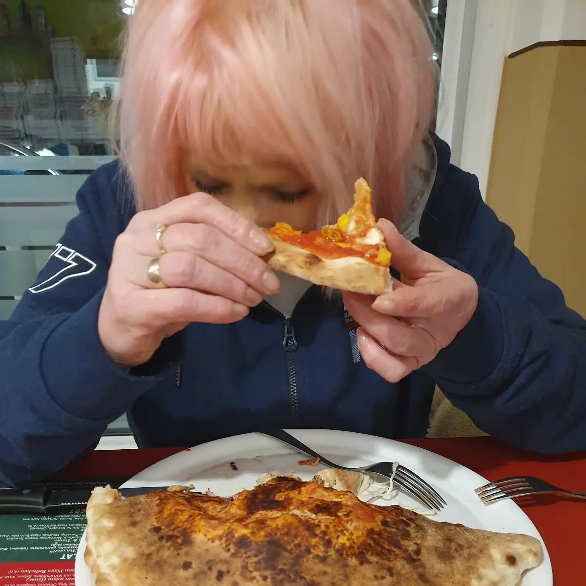 Pizza Calzone Groß