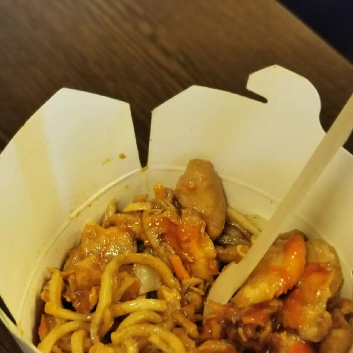 Nudelbox Mit Hühnerfleisch