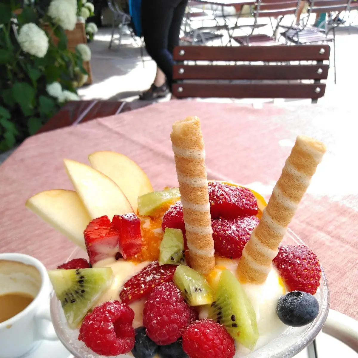 Fruchteisbecher