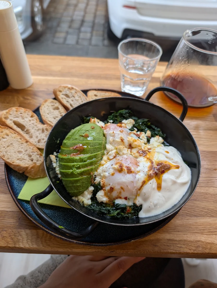 Green Shakshuka