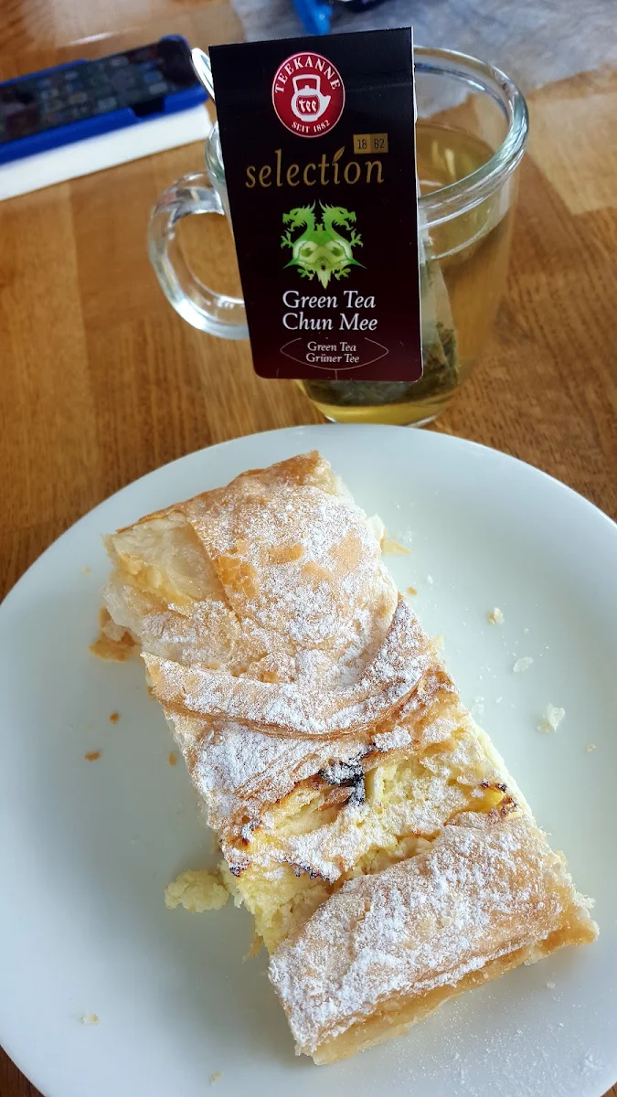 Topfenstrudel