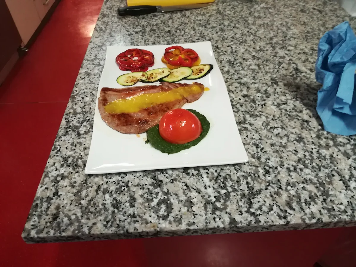 Tunfisch Gegrilled Mit Gemuse Grilled