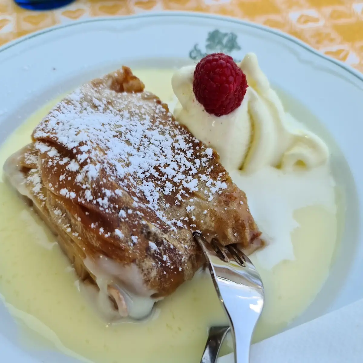Apfelstrudel