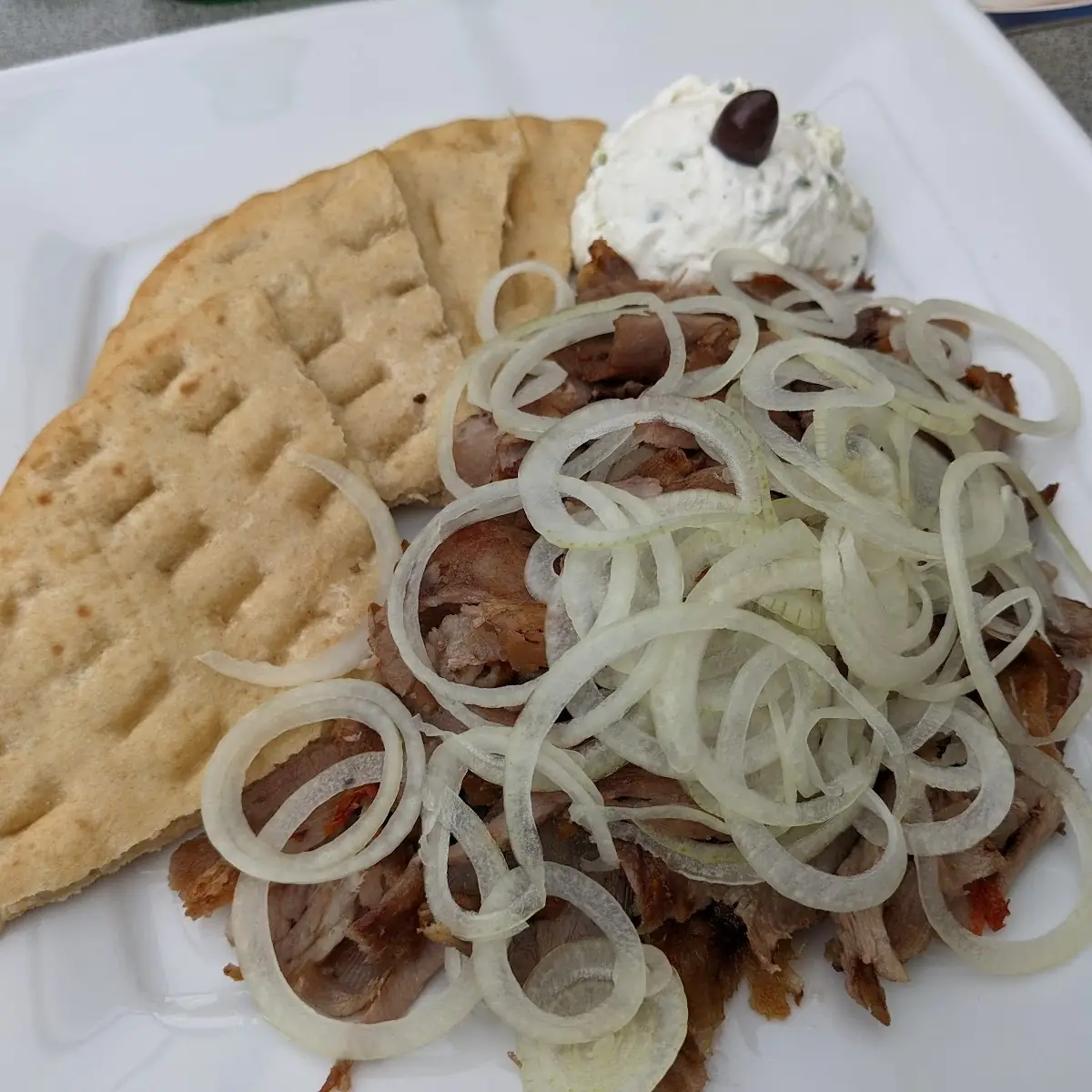 Gyros With Pita And Tzatziki