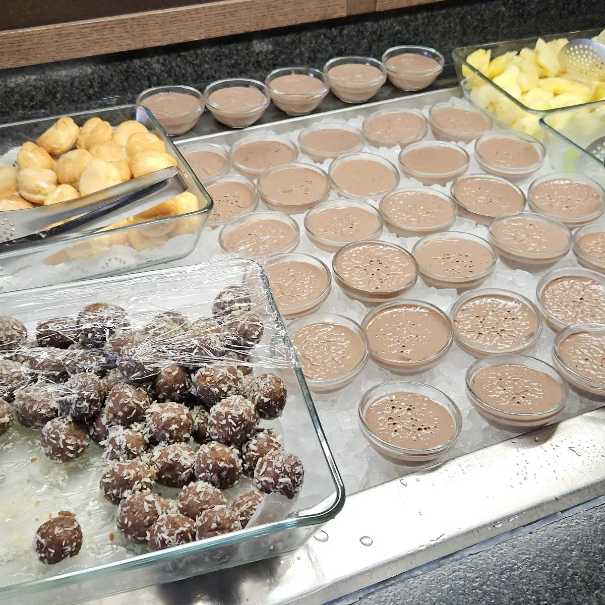 Nachtisch Schokopudfing Kokos Bällchen