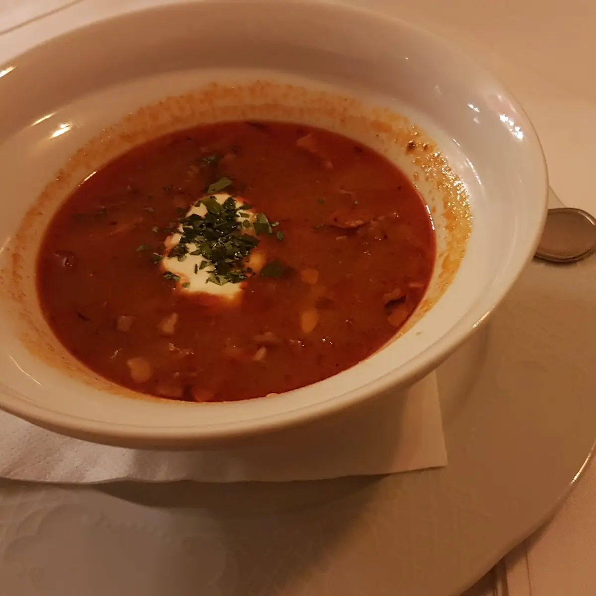 Burgenländische Krautsuppe Mit Sauerrahm