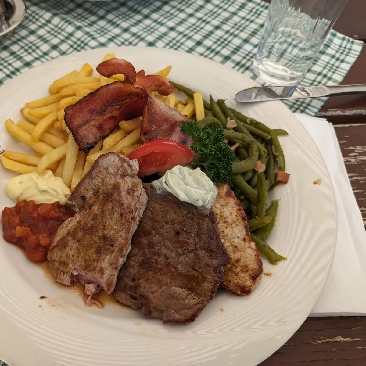 Grillteller Tageskarte