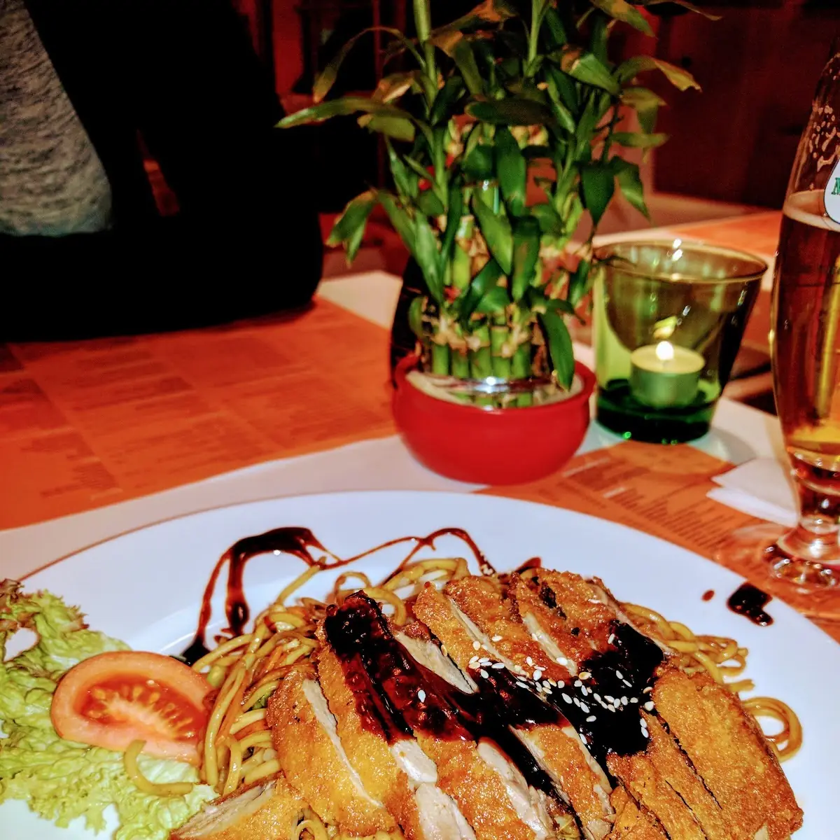 Gebratene Nudeln Mit Knuspriger Ente