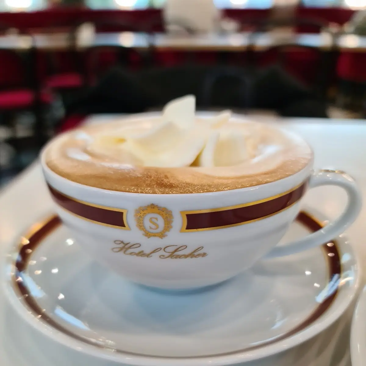 Cappuccino Mit Schlagobers