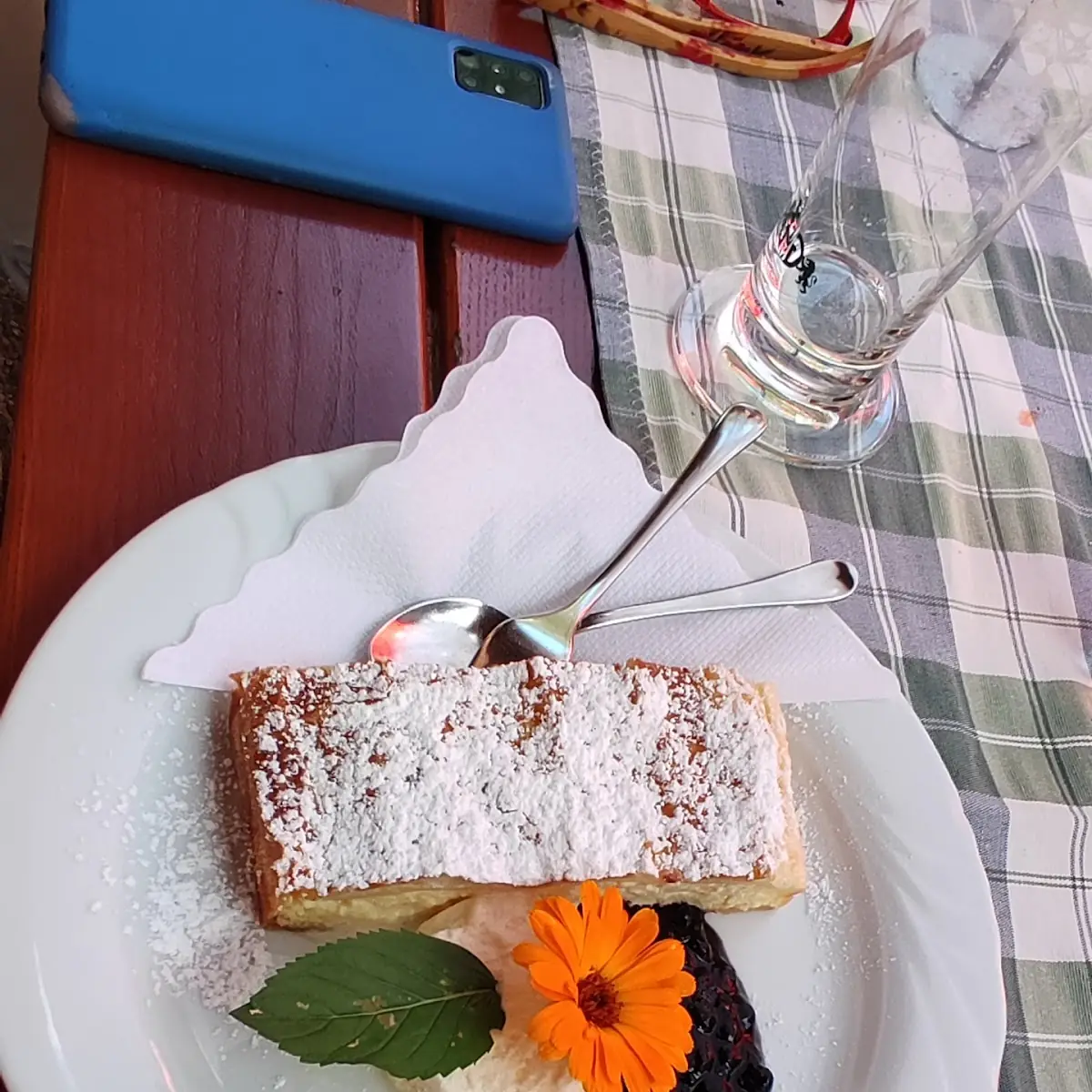 Topfenstrudel