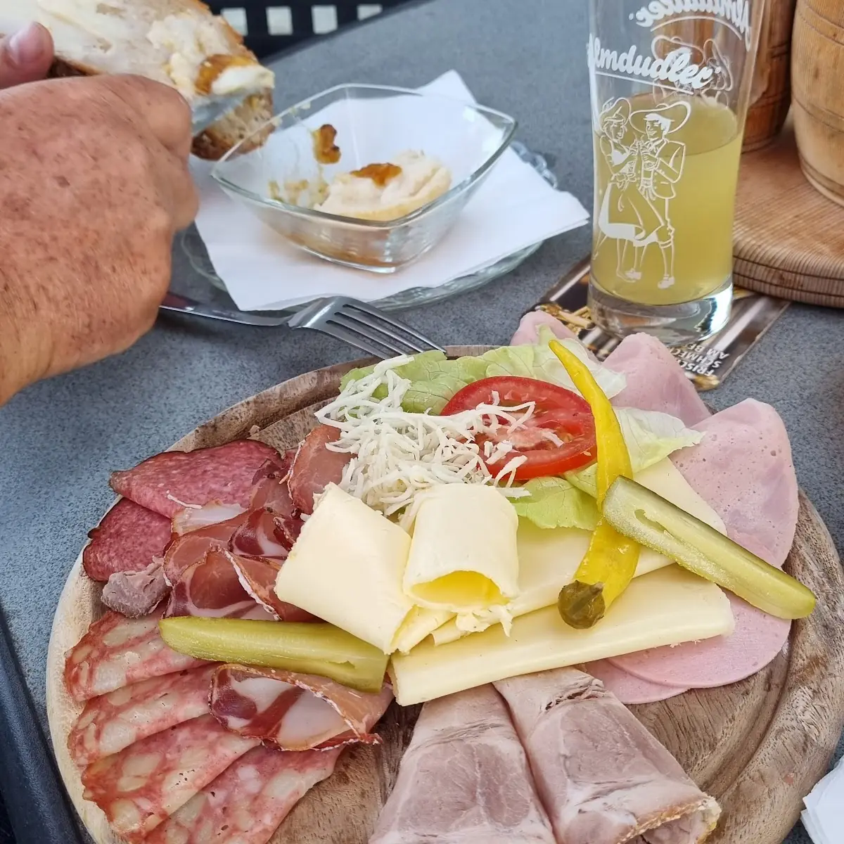 Brettljausn