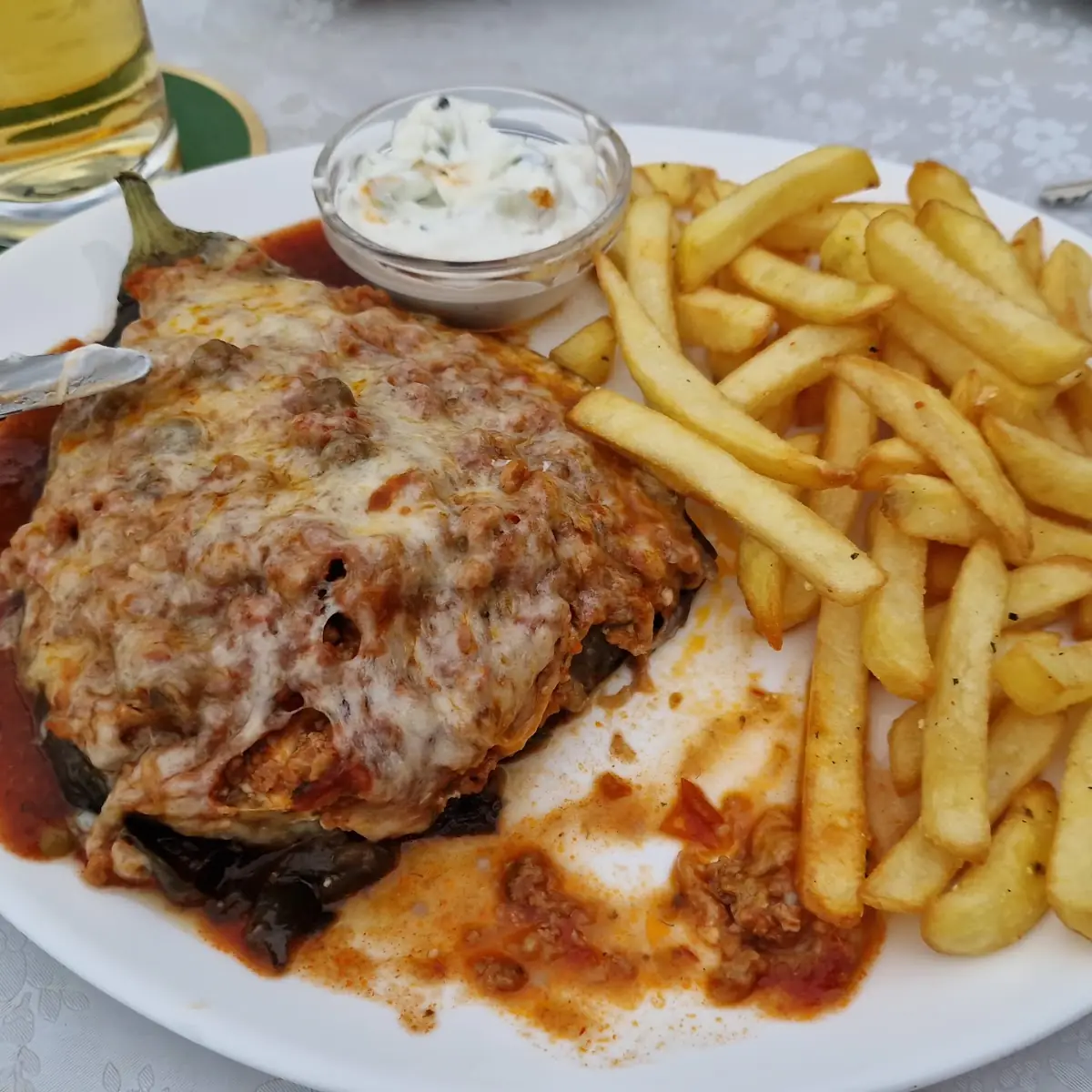Papoutsakia Gefüllte Aubergine Mit Hack Und Schafskäse Mit Mozzarella Überbacken
