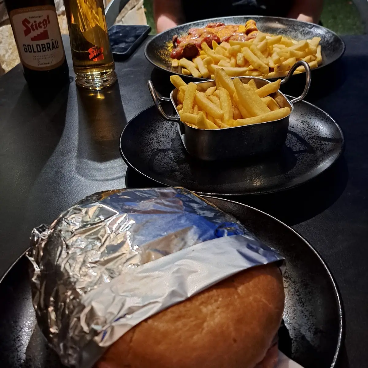 Hamburger Und Curry Wurdt