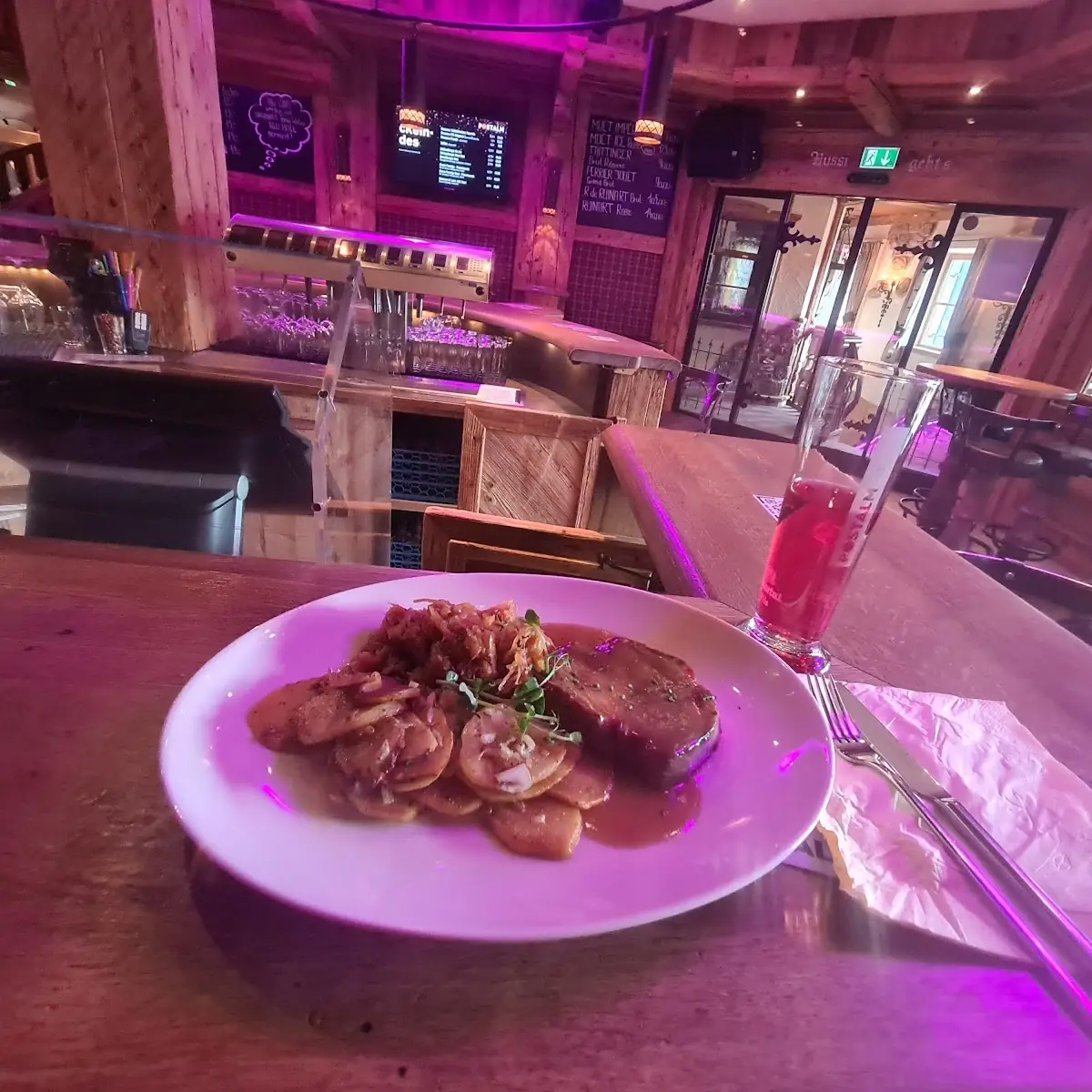 Schweinebraten Mit Kraut