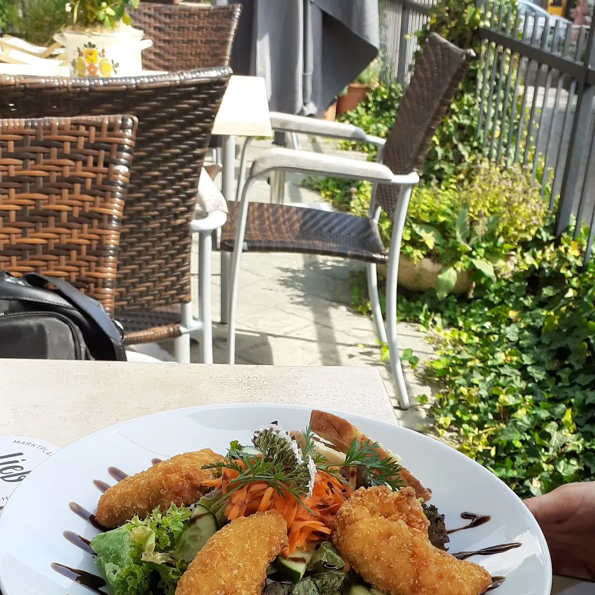 Liebstöckel Salatteller