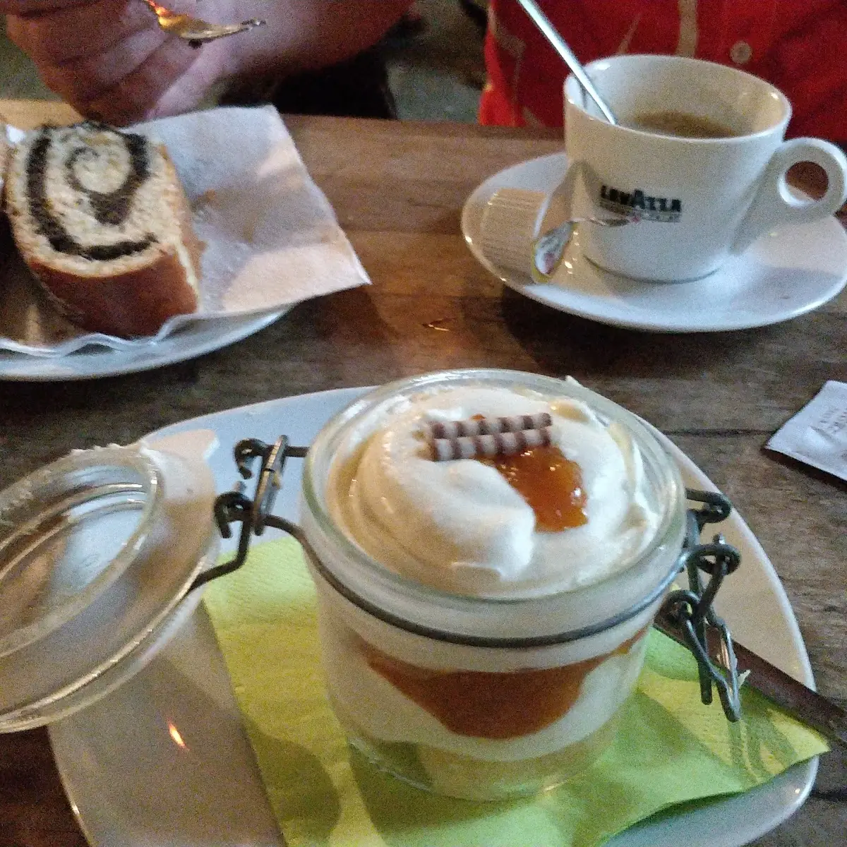 Mohnstrudel Marillentiramisu