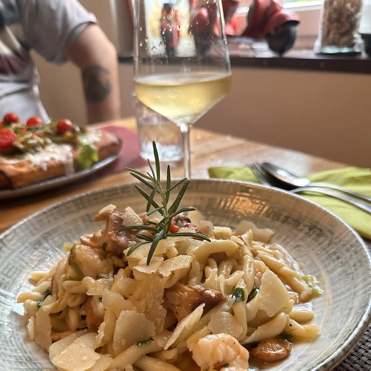 Strozzapreti Mare E Monti