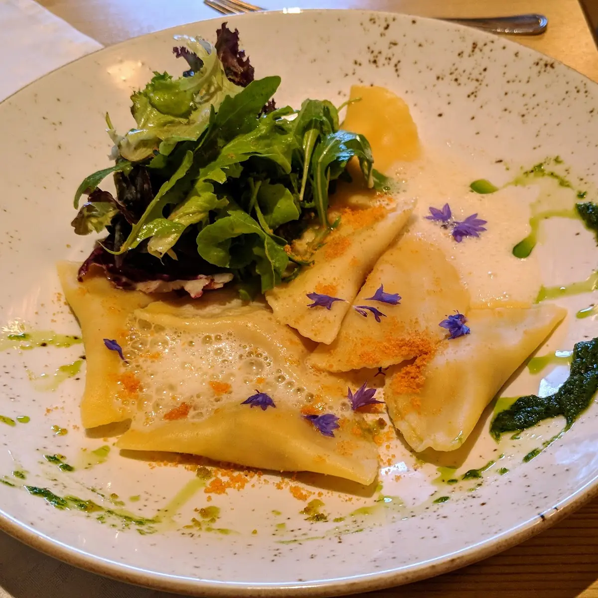 Teigtaschen Mit Geräucherter Forelle